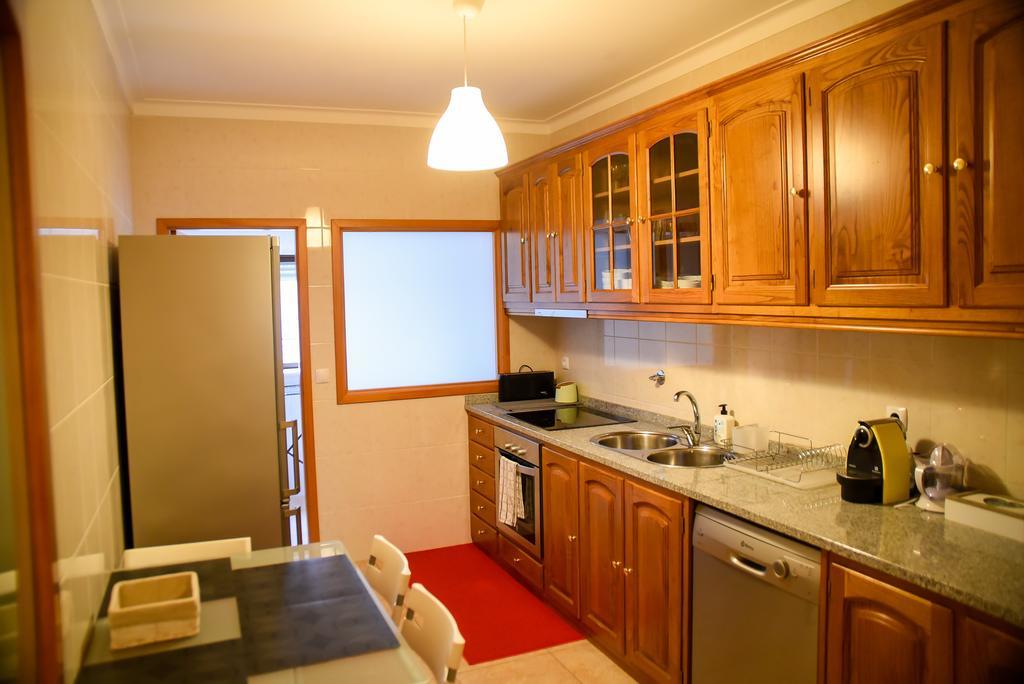 Midway To Geres And Braga Apartment Амарес Екстериор снимка
