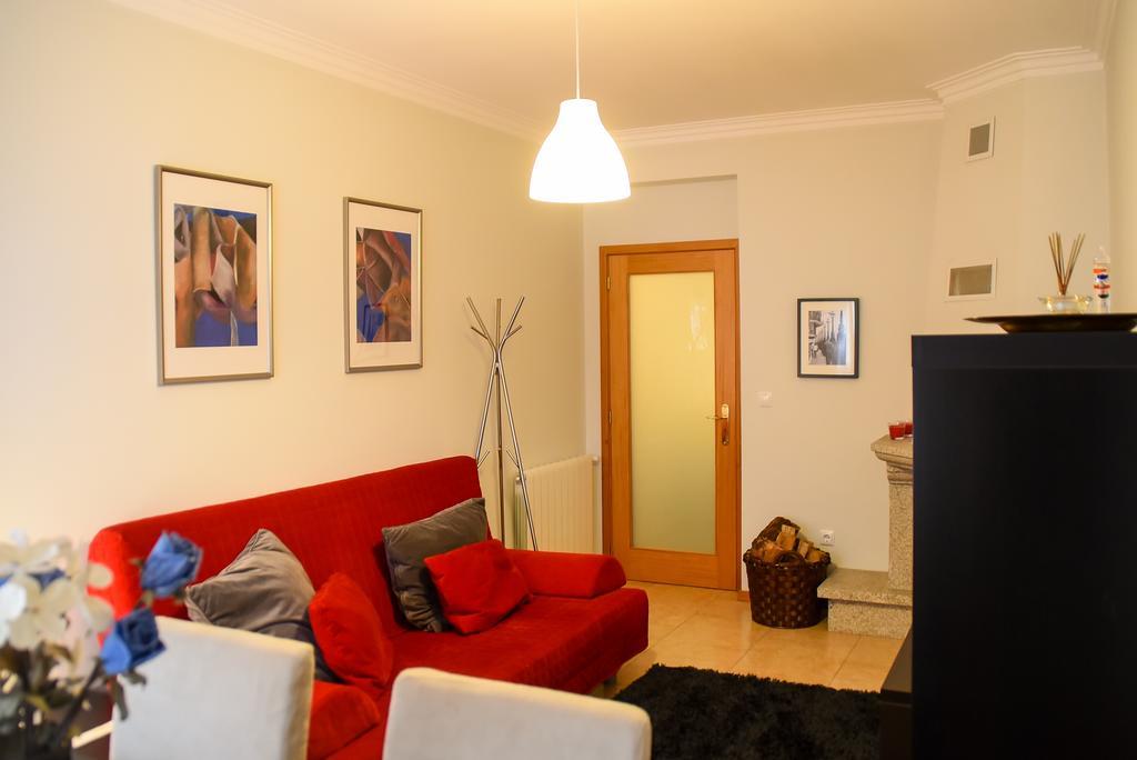 Midway To Geres And Braga Apartment Амарес Екстериор снимка