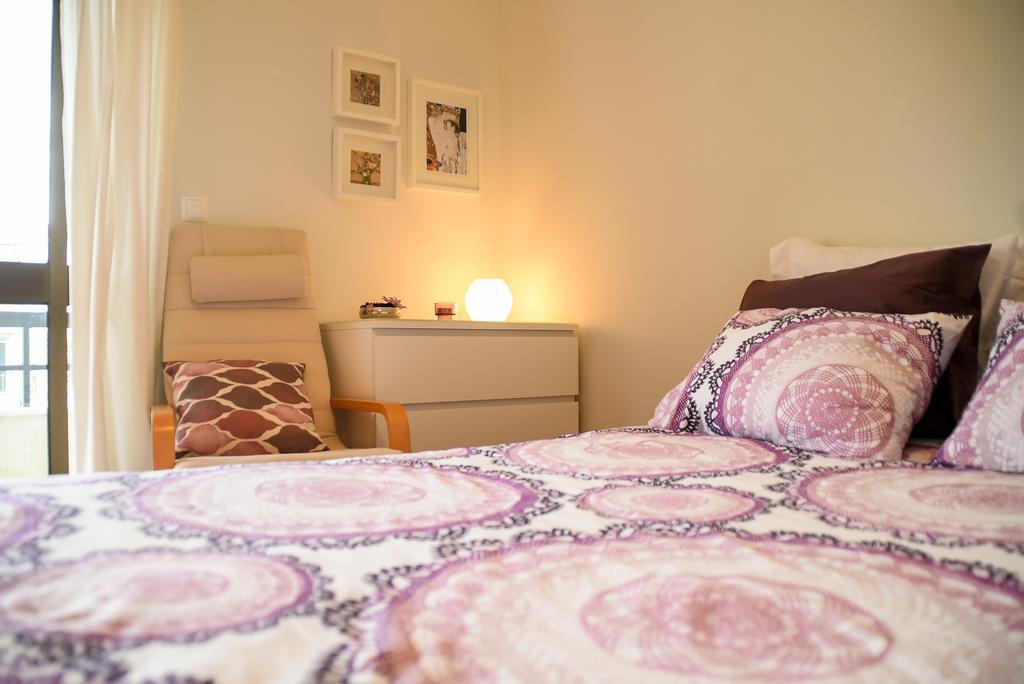 Midway To Geres And Braga Apartment Амарес Екстериор снимка