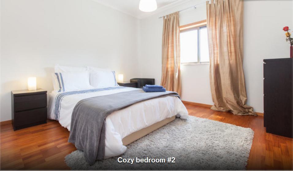 Midway To Geres And Braga Apartment Амарес Екстериор снимка