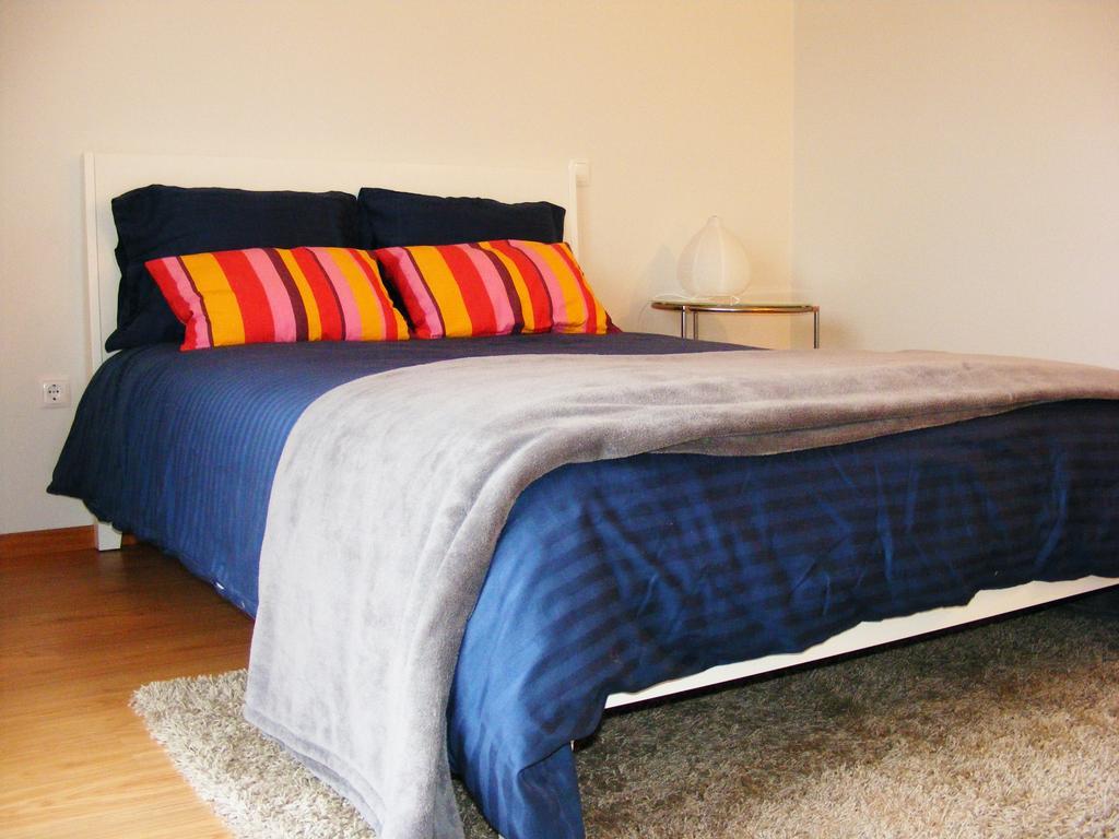 Midway To Geres And Braga Apartment Амарес Екстериор снимка