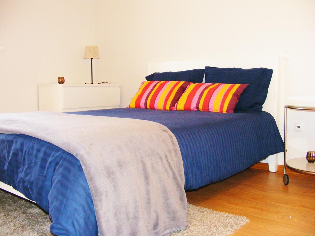 Midway To Geres And Braga Apartment Амарес Екстериор снимка