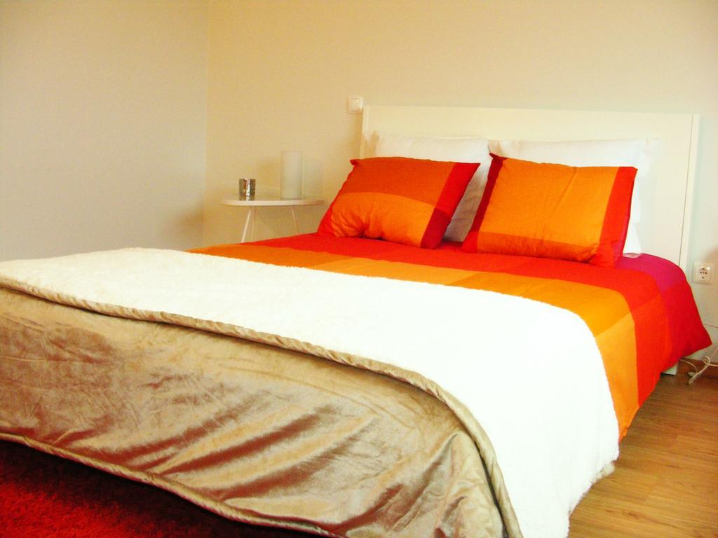 Midway To Geres And Braga Apartment Амарес Екстериор снимка